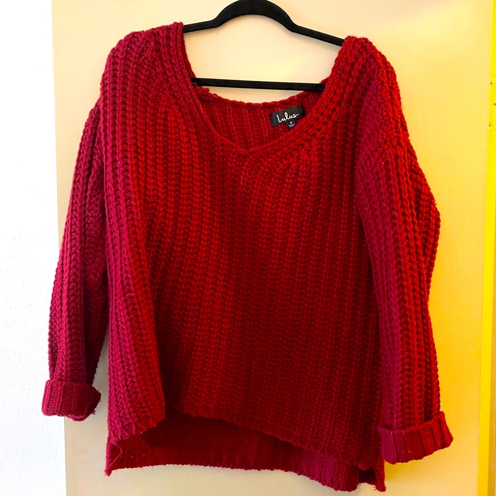 Women’s Lulu’s sweater